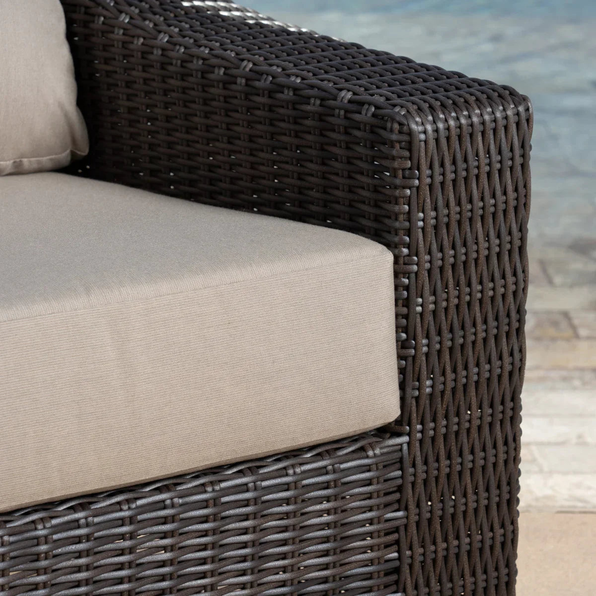 Grand Leisure Brandemore 4-piece Fire Outdoor Seating Set