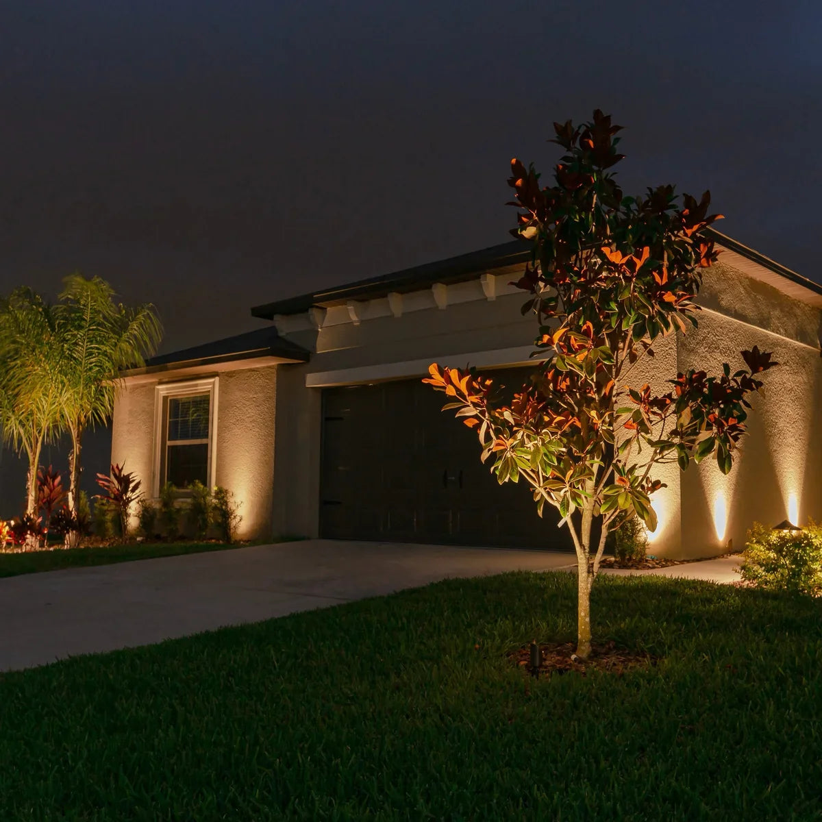 VOLT Low Voltage LED Outdoor 17-Light Kit with 150W Transformer