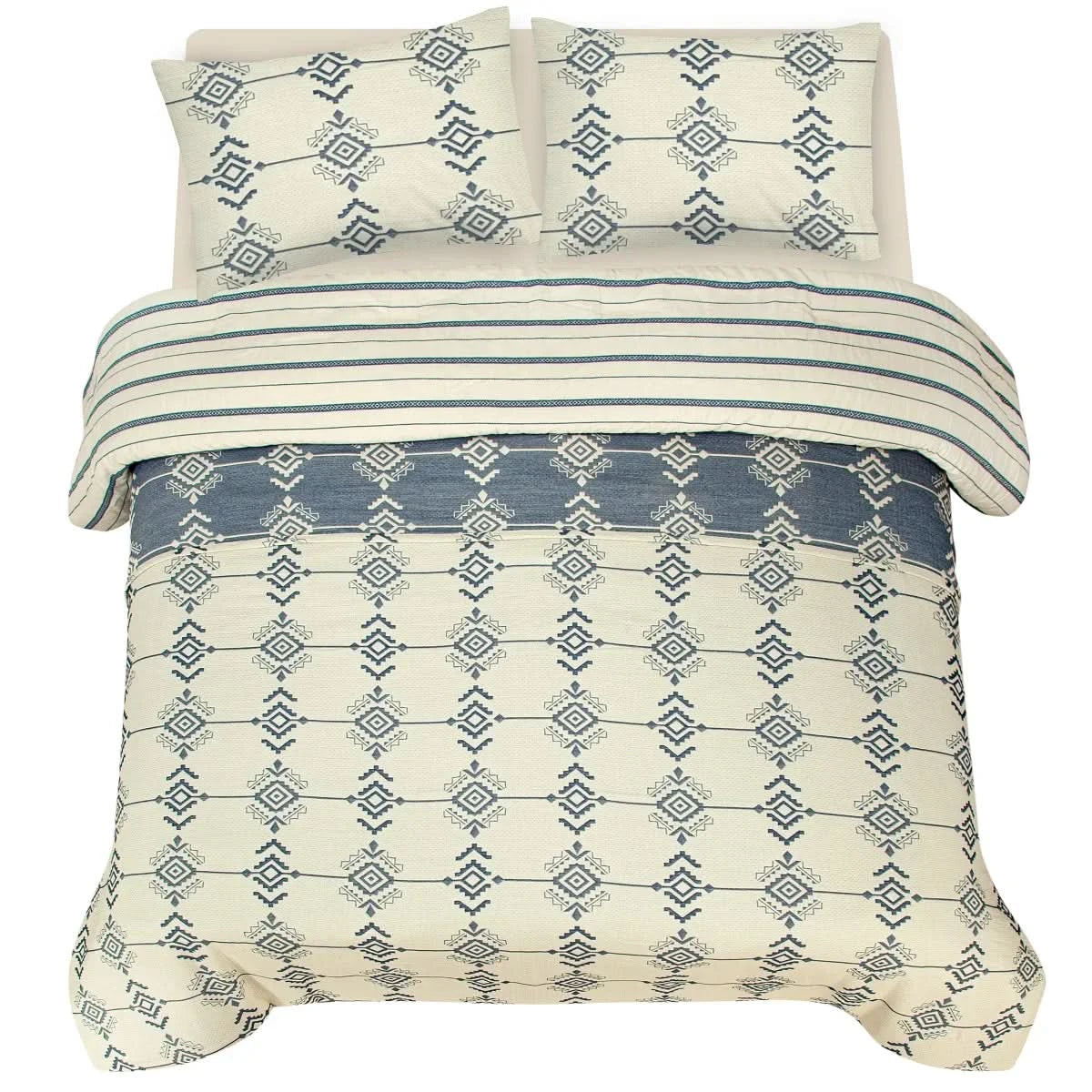Heritage Threads 4-Piece Coverlet Set with Comforter