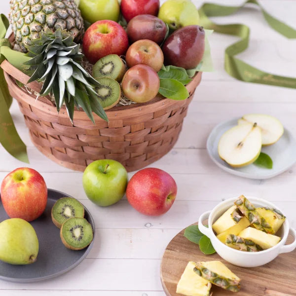 The Fruit Company's Columbia River Fruit Basket