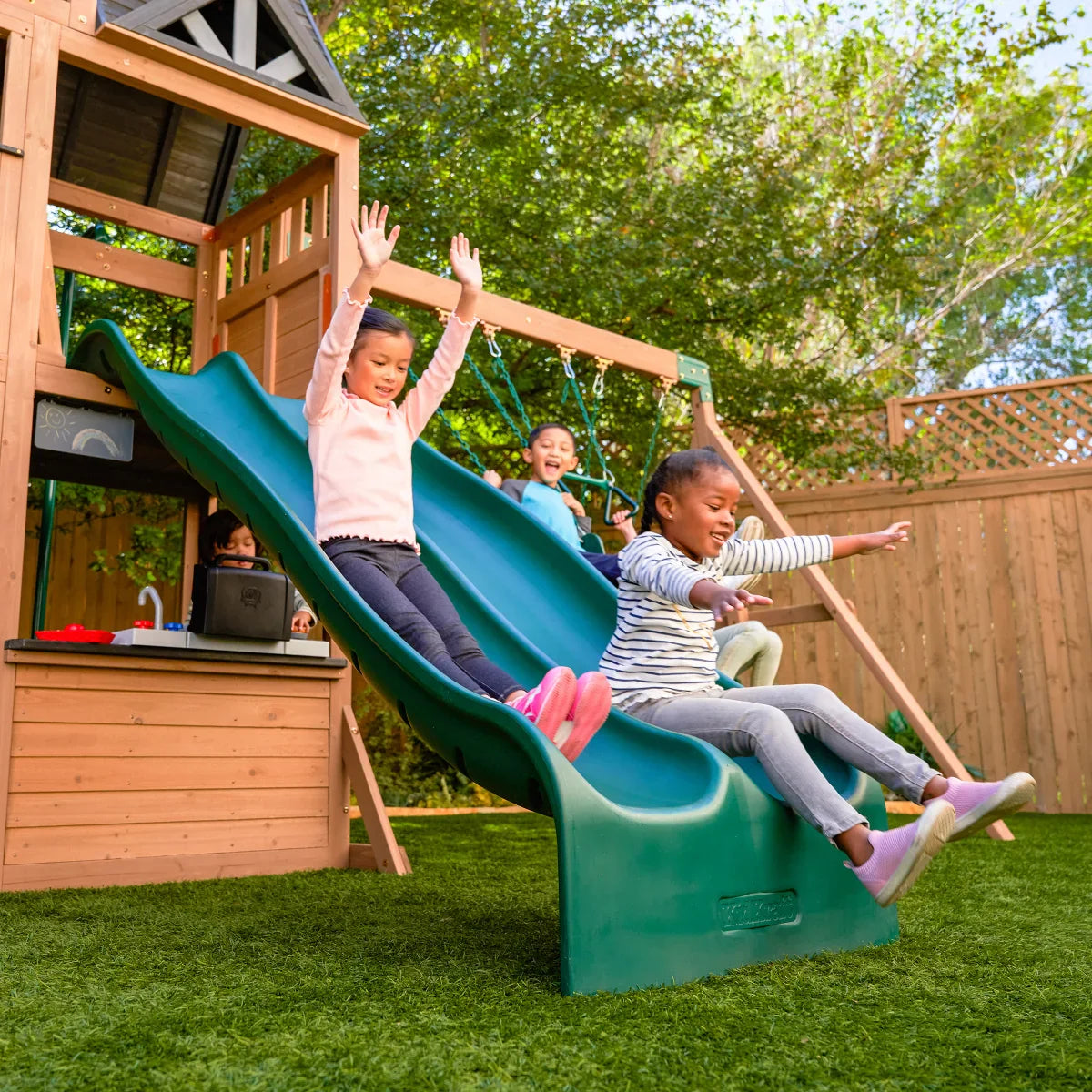 KidKraft Summit View Swing Set
