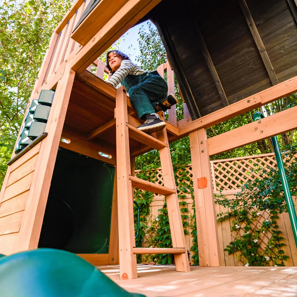 KidKraft Summit View Swing Set