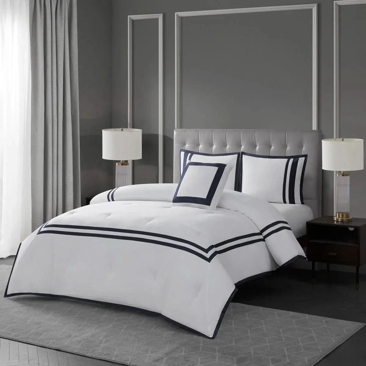 West Park Hotel Border 4-piece Comforter Set