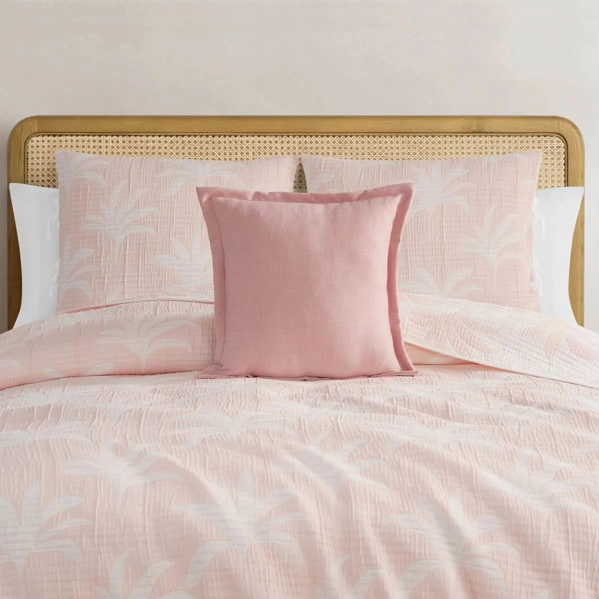 West Park Palm Tree 4-piece Quilt Set