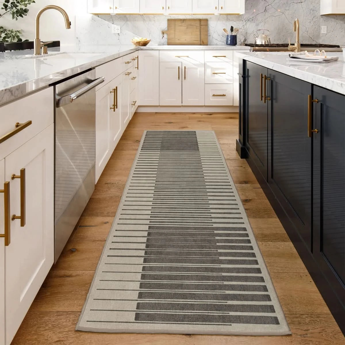 Ruggable Flatwoven Washable Gradasi Runner Rug, 2' 6" x 7'