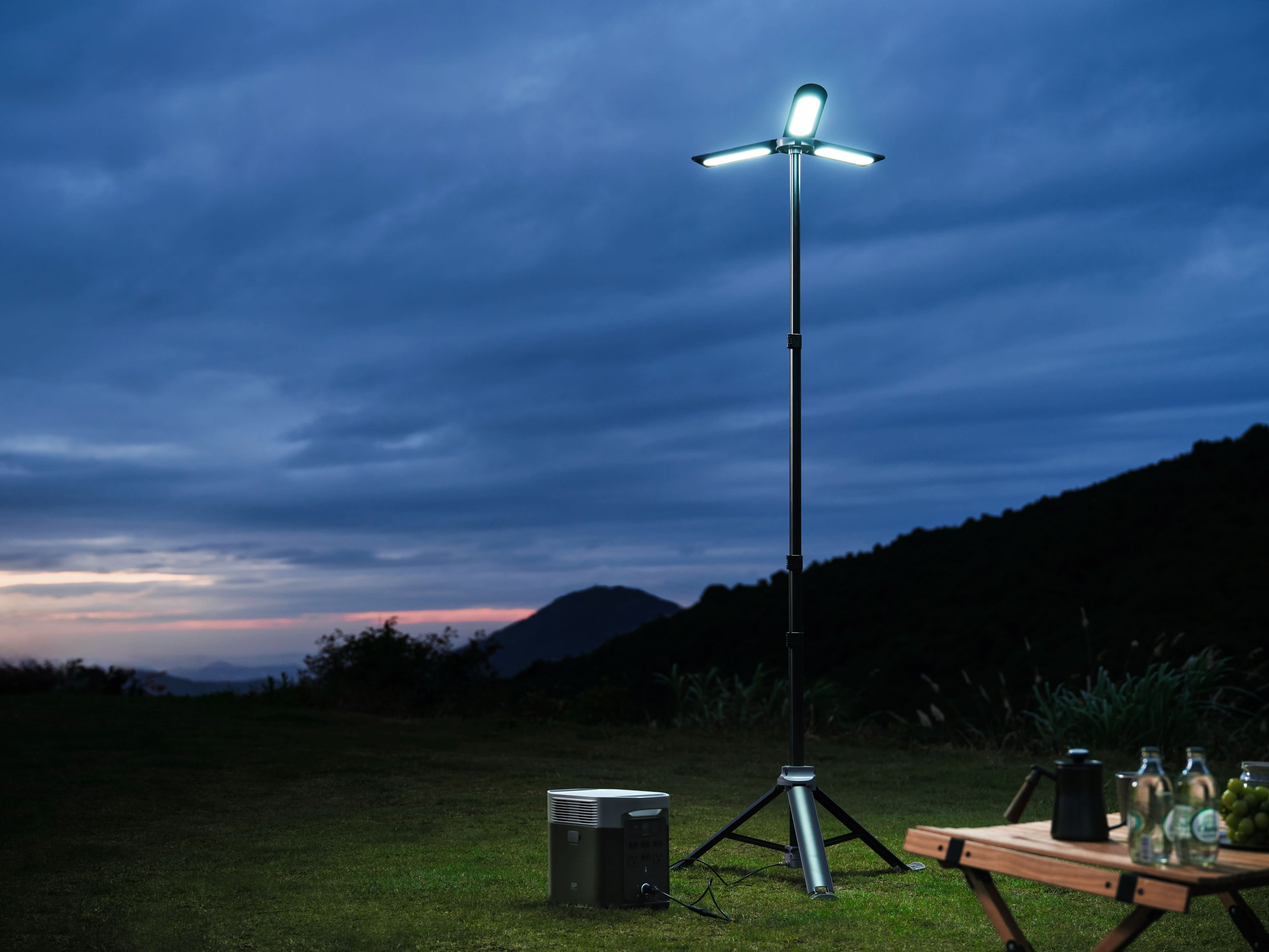 EcoFlow Multifunctional Outdoor Camping Light, Rechargeable LED Work Light with Stand