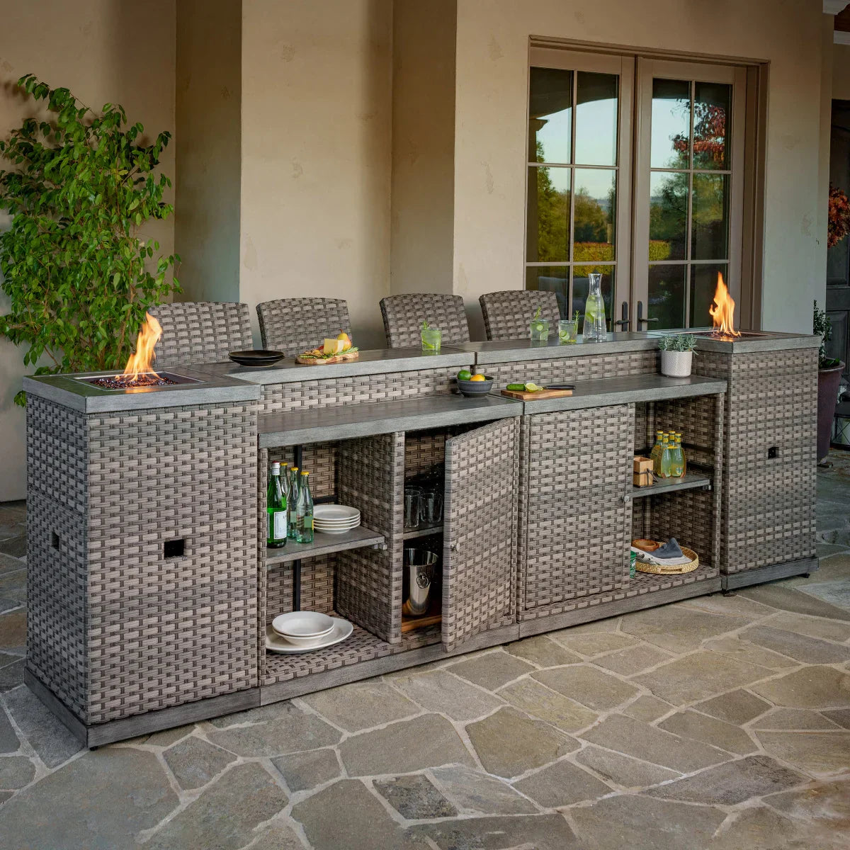 Sunvilla Diego 8-piece Modular Outdoor Bar Set With 2 Fire Towers