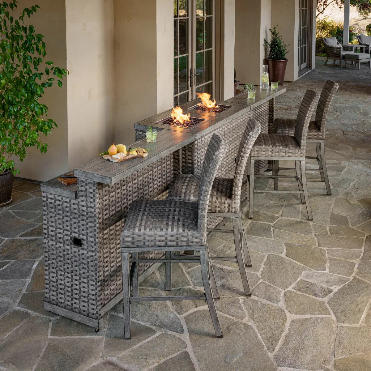 Sunvilla Diego 8-piece Modular Outdoor Bar Set With 2 Fire Towers