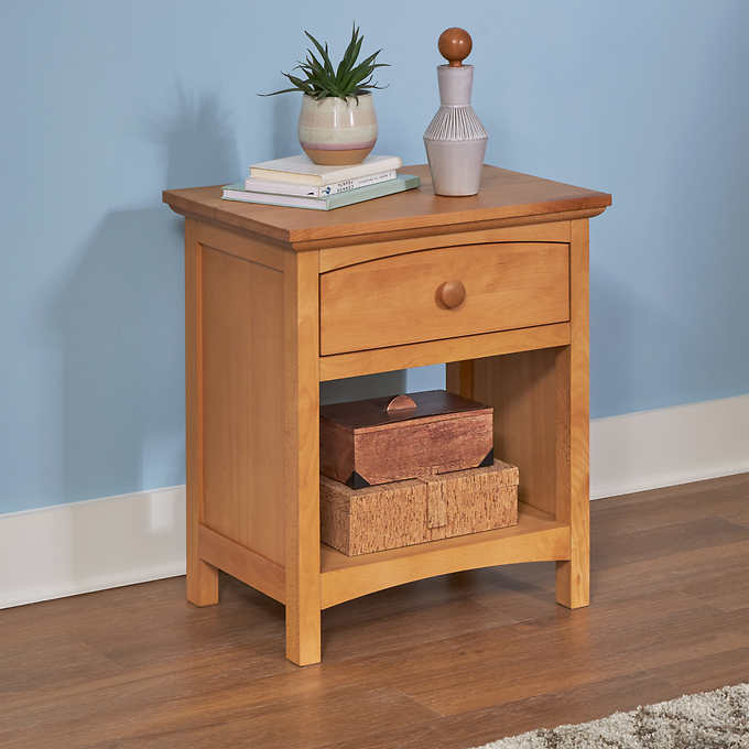 McKenzie Bedroom Collection in Light Brown