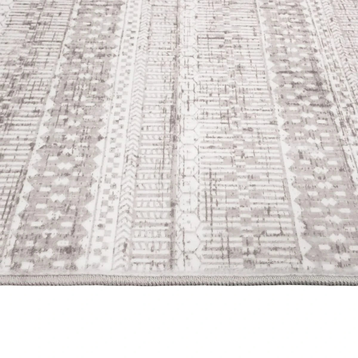 Wyatt & Ash Washable Indoor Area Rug, Oakley 6' 6" x 9' 6"