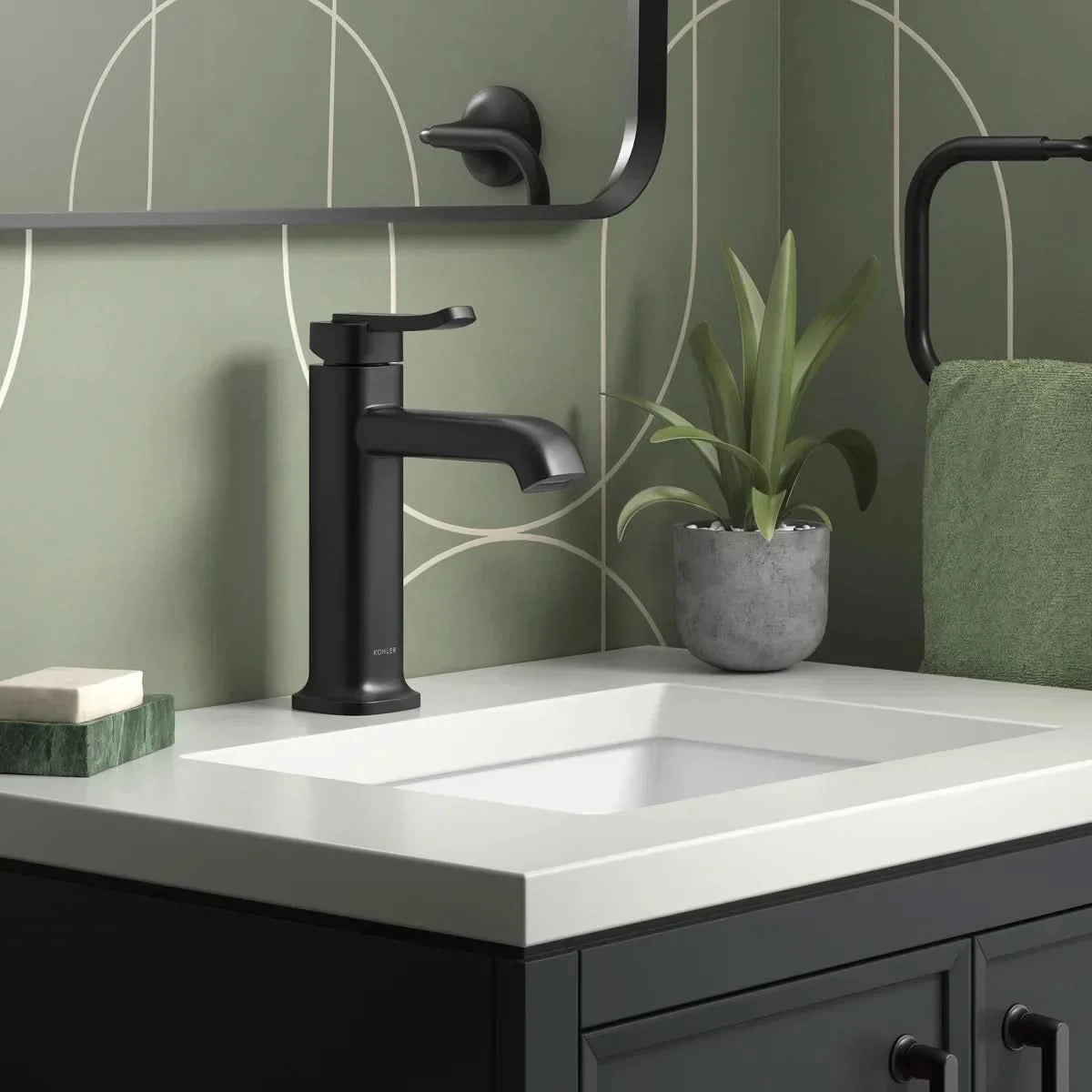 Cordate Single-handle Bathroom Faucet