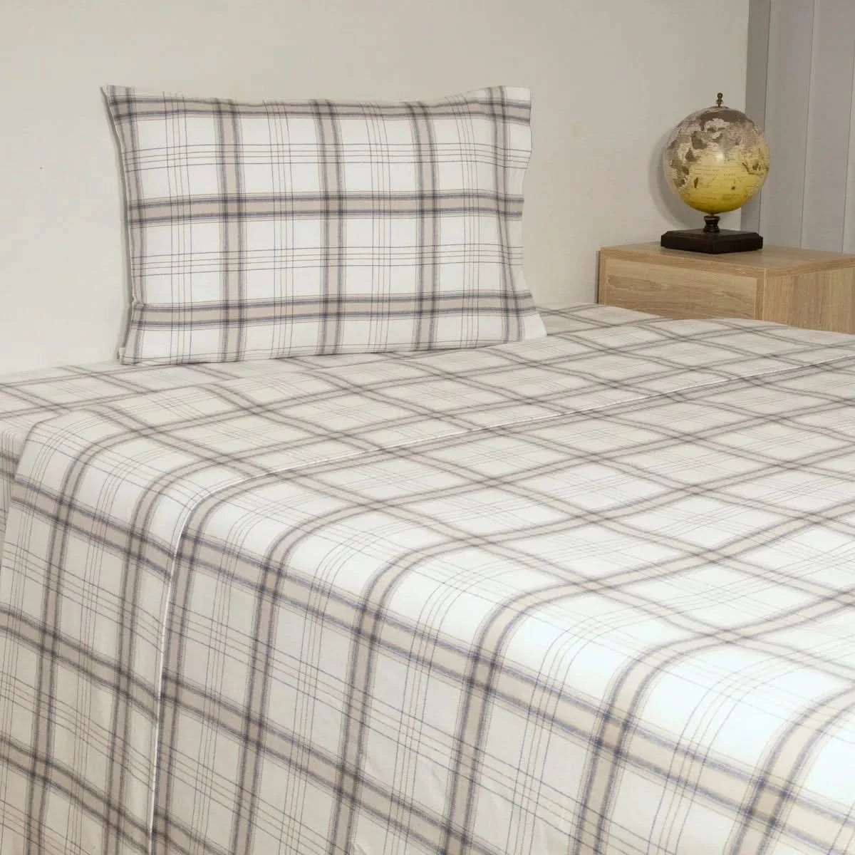 Portuguese Flannel 4-piece Sheet Set