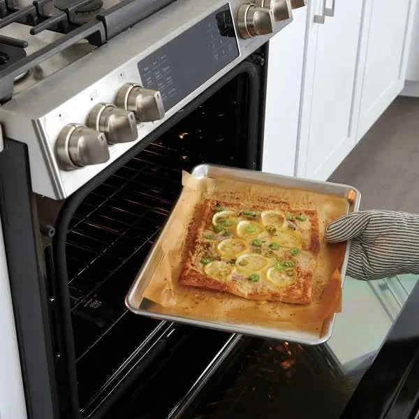 Nordic Ware Naturals 3-Piece Baking Sheet Set With Lid