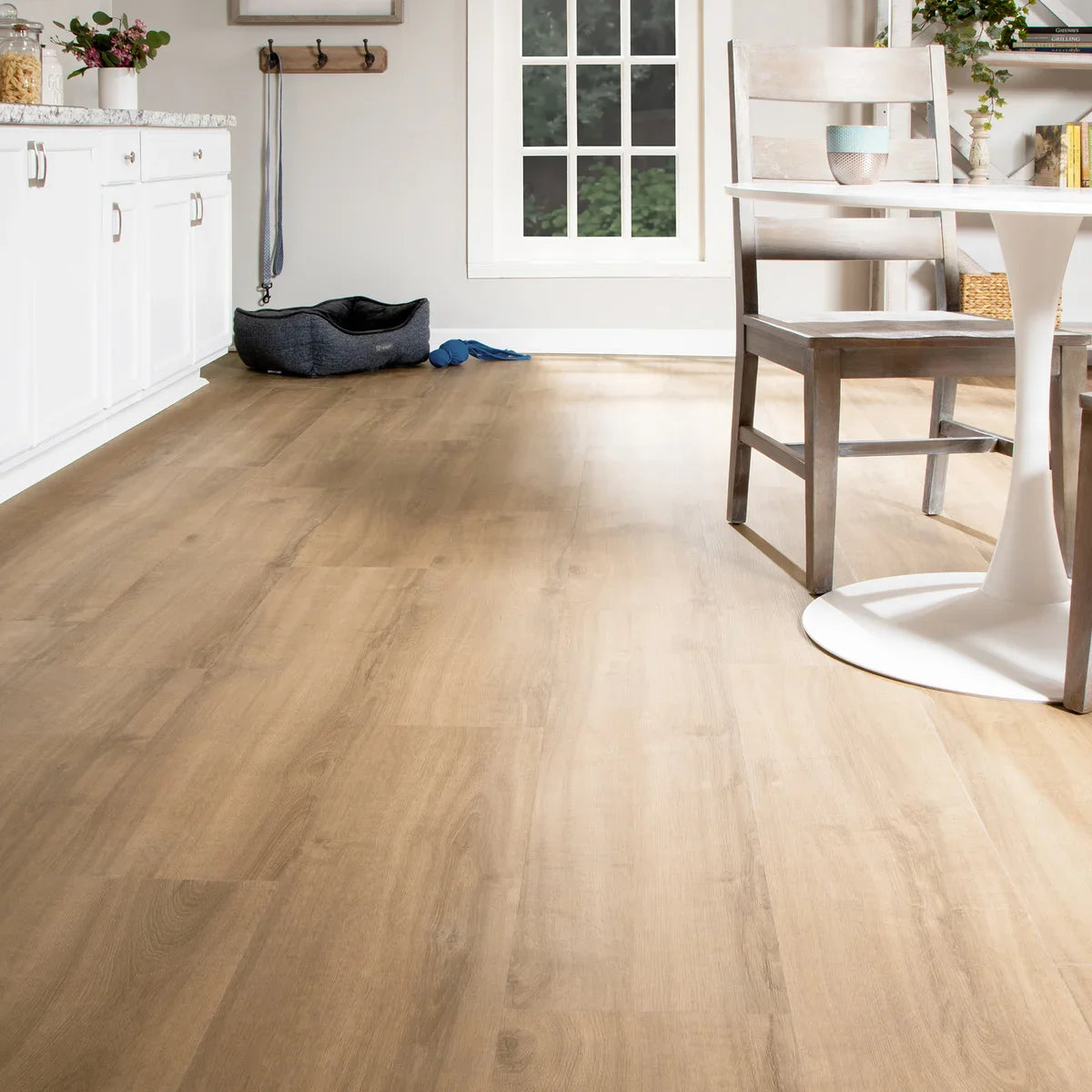 Mohawk Home 6MM Thick 9.4in X 47.8in 22 MIL Waterproof Luxury Vinyl Plank Flooring (15.65 sq ft/ctn)