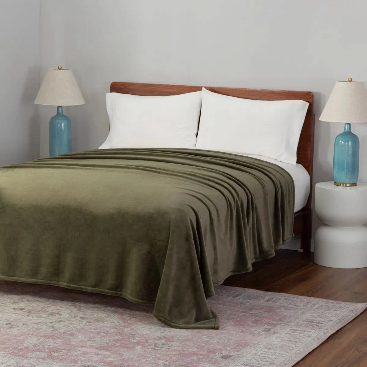 Berkshire Luxeloft Blanket