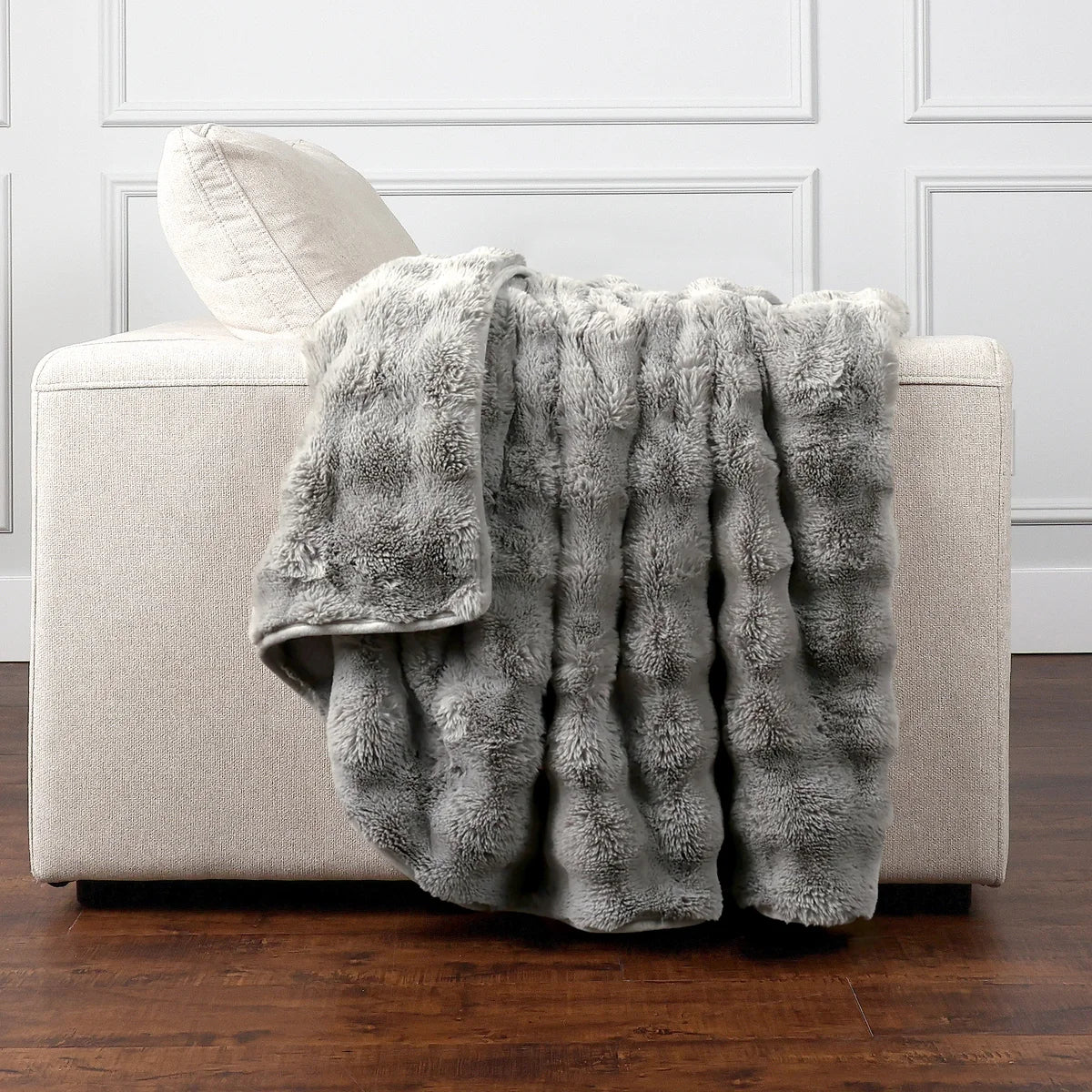 Bubble Faux Fur Throw