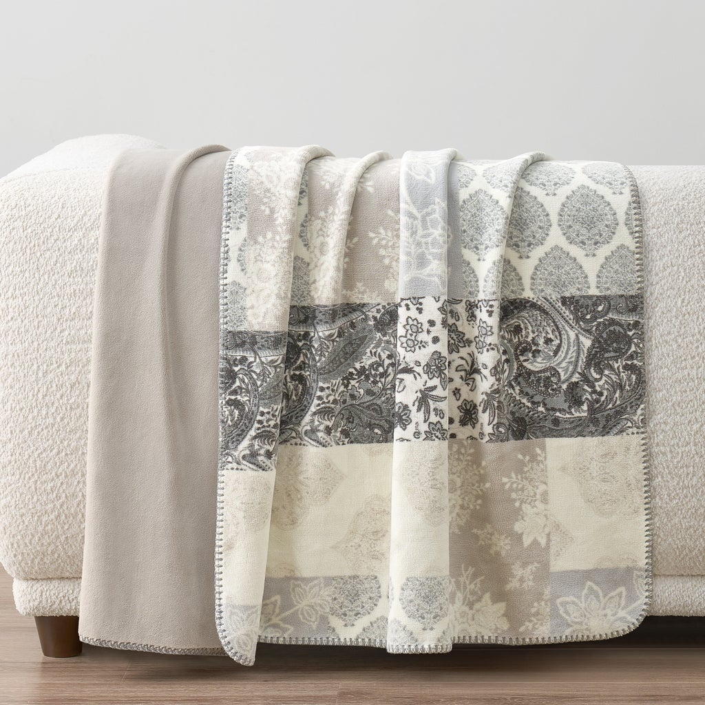 Casual Living Reversible Luxe Plush Throw