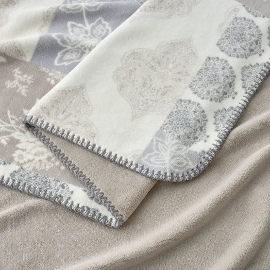 Casual Living Reversible Luxe Plush Throw