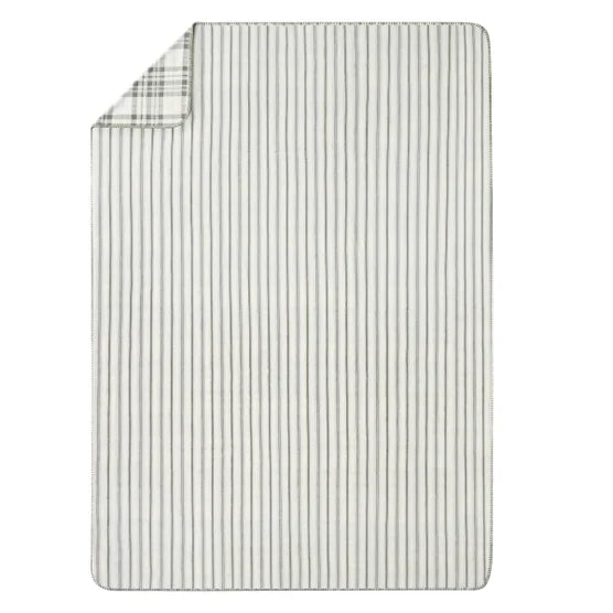 Casual Living Reversible Luxe Plush Throw