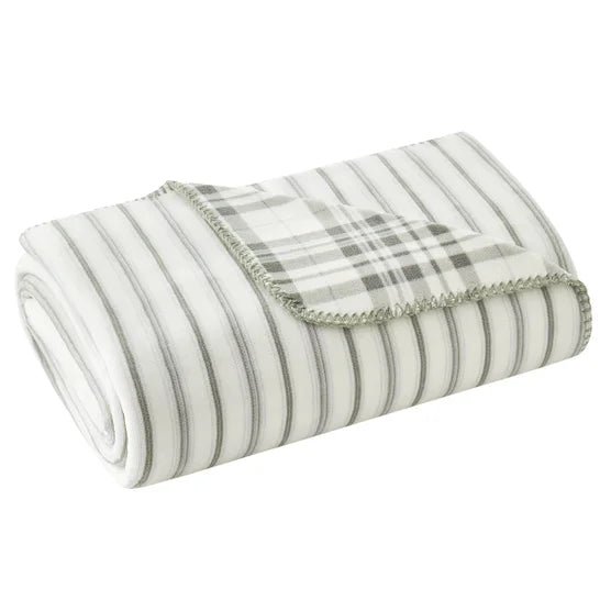 Casual Living Reversible Luxe Plush Throw