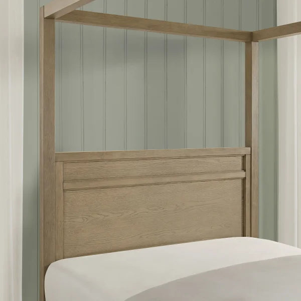 Oaklynn Canopy Bed