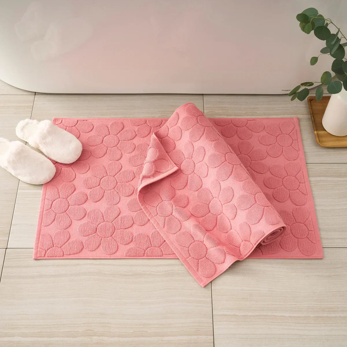 Charisma Daisy Tub Mat, 2 Pack