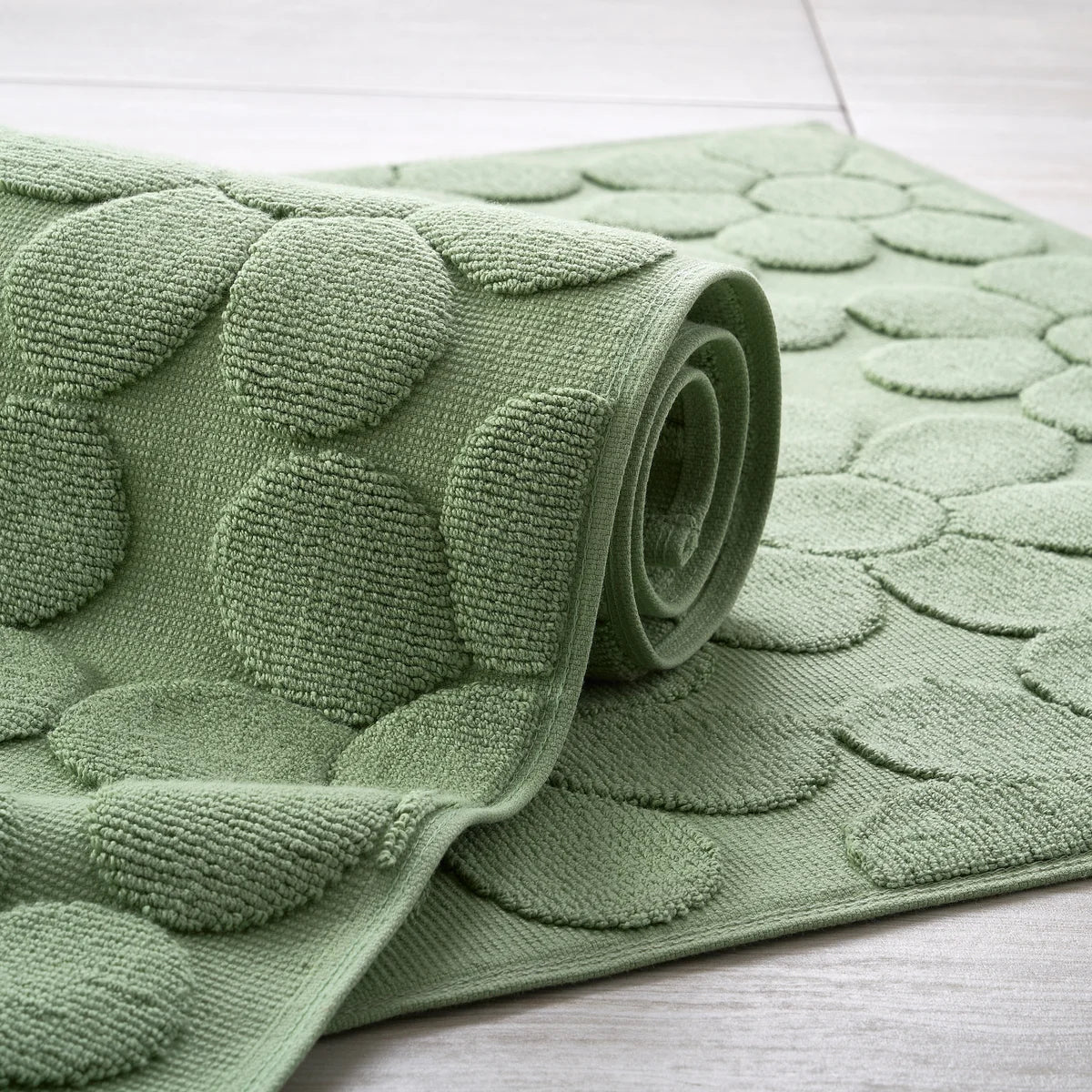 Charisma Daisy Tub Mat, 2 Pack