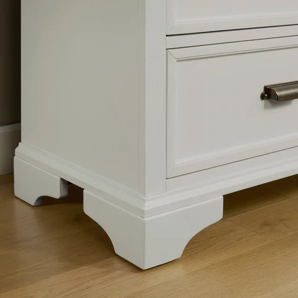 Wynne 8-drawer Chest