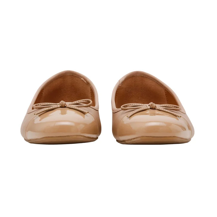 DV by Dolce Vita Women's Ballet Flat