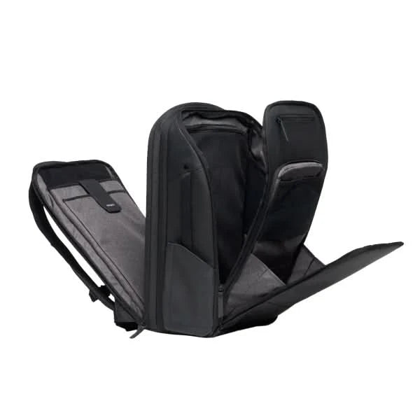 NOMATIC Essential Travel Pack 20L-30L