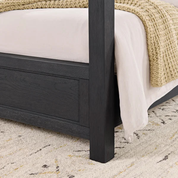Bellevue Canopy Bed