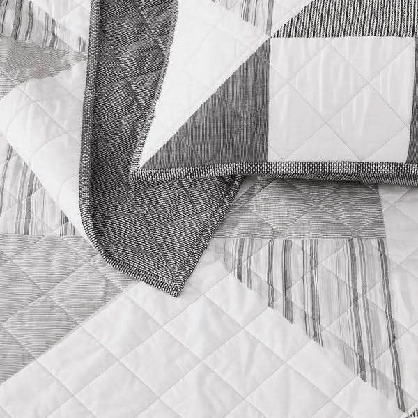 Origami Pieced Modern Patchwork 3-piece Quilt Set