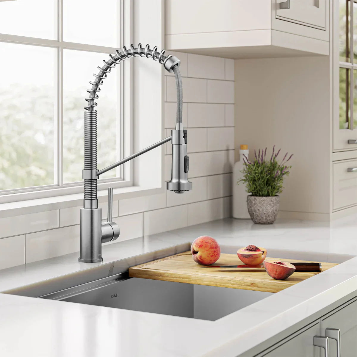KRAUS Undermount Workstation Kitchen Sink with Pull Down Faucet