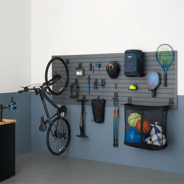 TRINITY 24 Sq Ft Modular Slatwall 19-piece Accessory Set