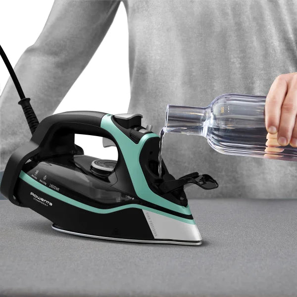 Rowenta SteamForce+ Steam Iron