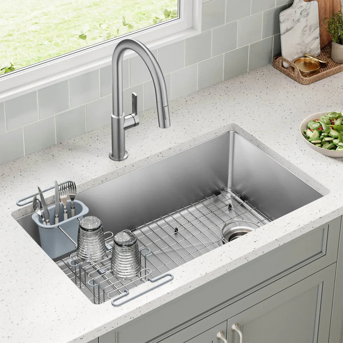 KRAUS 32” Undermount Single Bowl Kitchen Sink with Modern Pull Down Faucet