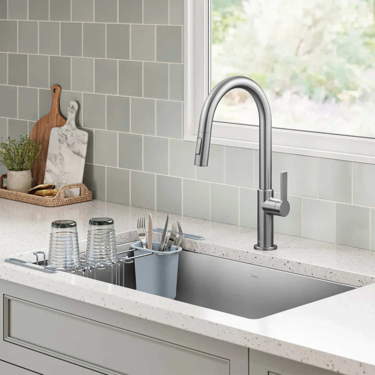 KRAUS 32” Undermount Single Bowl Kitchen Sink with Modern Pull Down Faucet