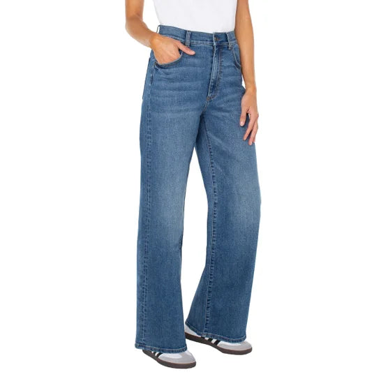 Well Worn Women's Wide Leg Jean