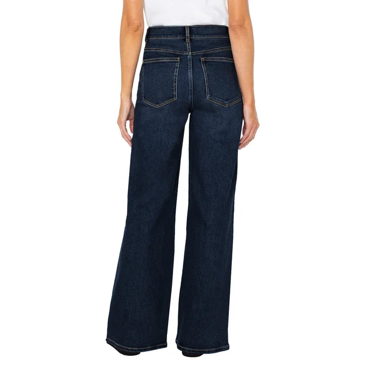 Well Worn Women's Wide Leg Jean