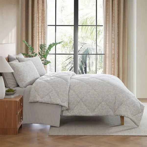 Jennifer Adams Reversible 6-piece Comforter Set, Avery