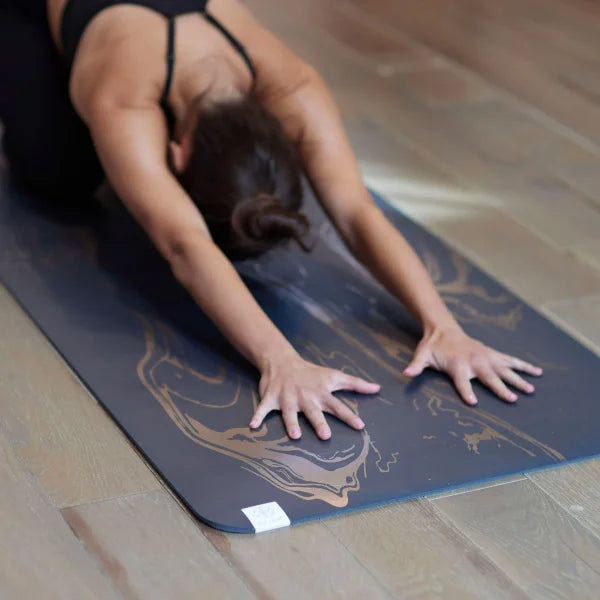 Gaiam Dry-Grip Yoga Mat