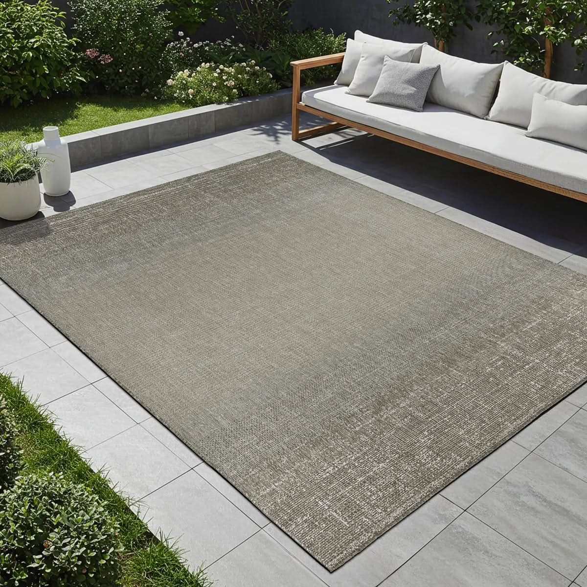 Airen Indoor/Outdoor Rug Collection, Monet