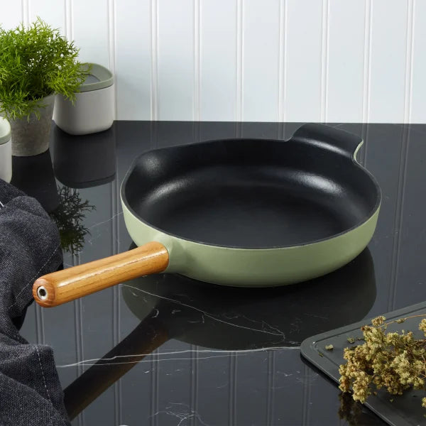 BergHOFF Ron Cast Iron 10.25" Fry Pan