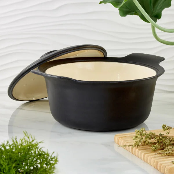 BergHOFF Ron 10" Cast Iron 4.4-Quart Dutch Oven with Lid