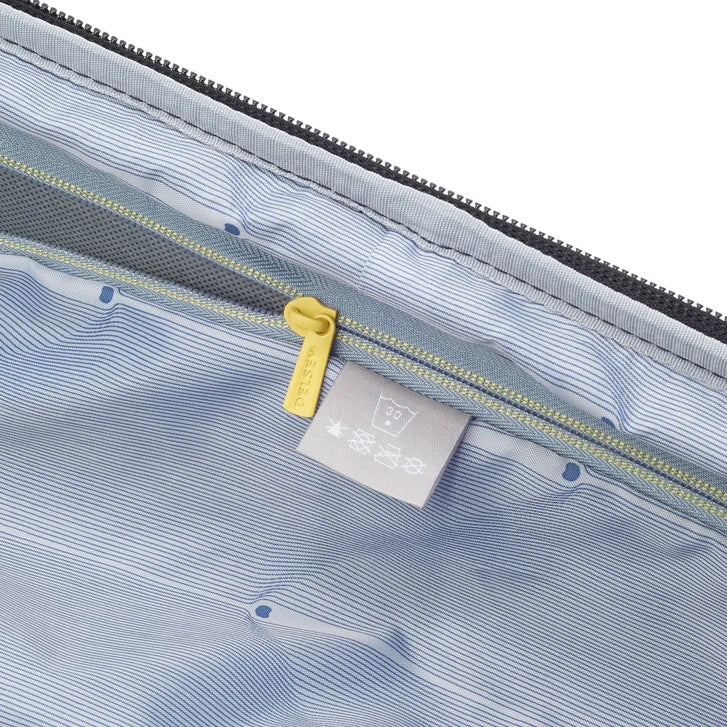 Delsey Paris Horizon Hardside Expandable Spinner Carry-on