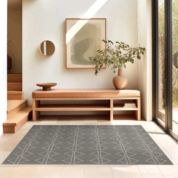Lyon Rug by Baldosa, Grey Mountain, 4’ x 6’
