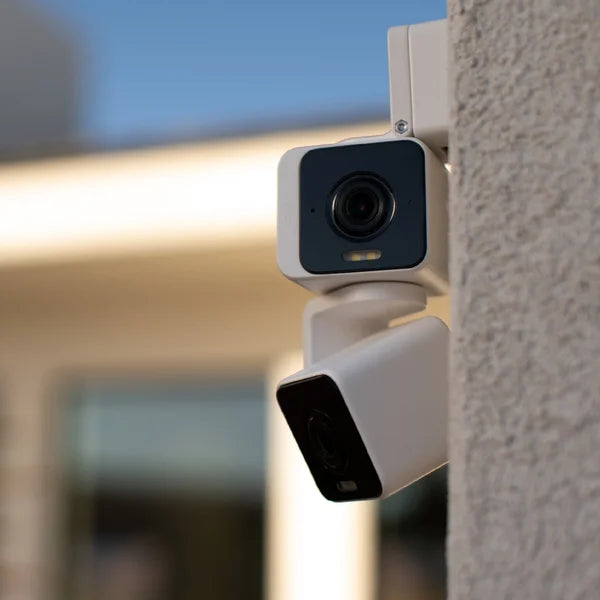 Wyze 2k Floodlight and Cam Pan Duo Bundle