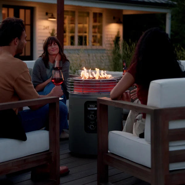 Ninja Fireside360 Outdoor Heater & Fire Pit and Top Cover Bundle