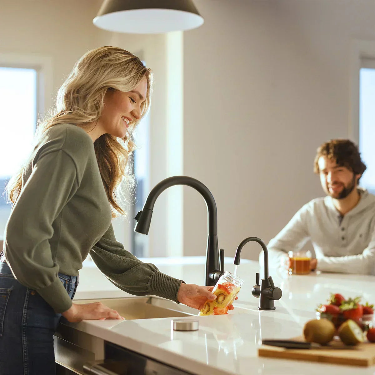 InSinkErator HOT250 Instant Hot & Cold Water Dispenser System with Filter