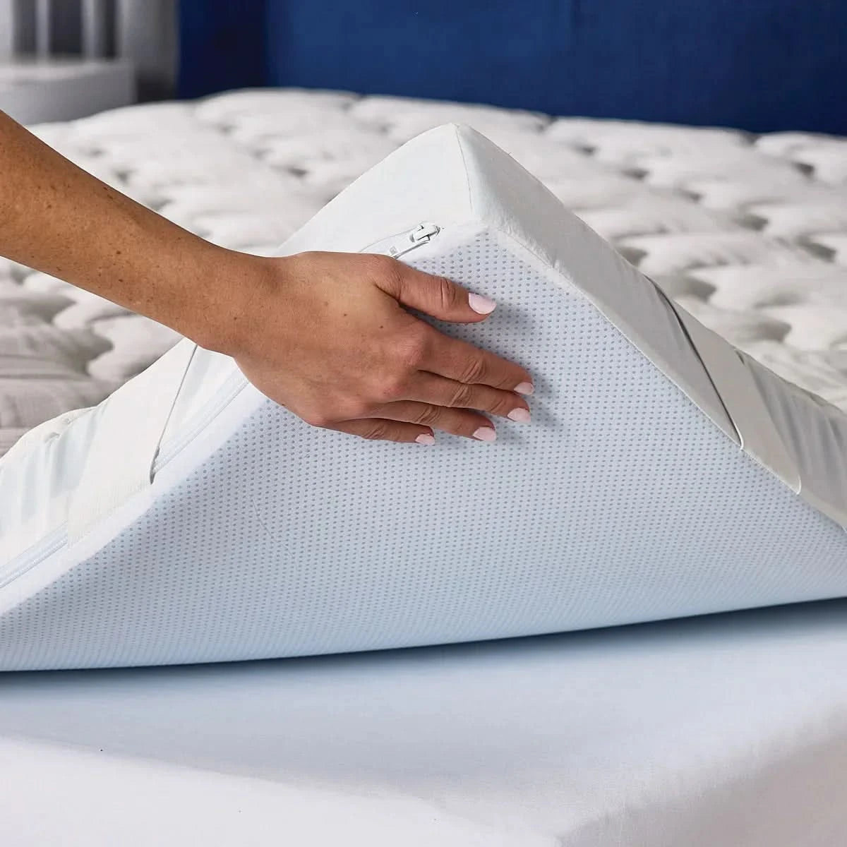 Novaform ComfortGrande Plus Advanced Gel Memory Foam Mattress Topper
